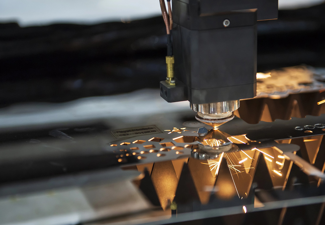UV Vs. Fiber Laser: 5 Key Differences